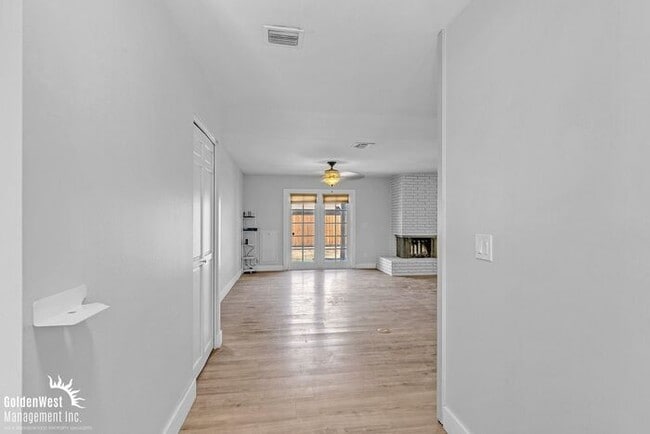 Photo - Modern 3Bdm 2Ba Home with Pool!