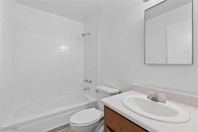 Building Photo - 1812 Fulstone Way Unit 4