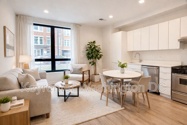 Photo - 1460 Belmont St NW Unit NW 102