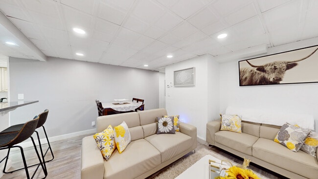 Photo - 99 Glenville Ave Unit 15-B5