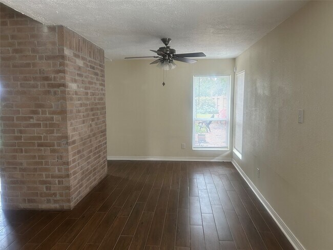 Photo - 2717 Elder Rd