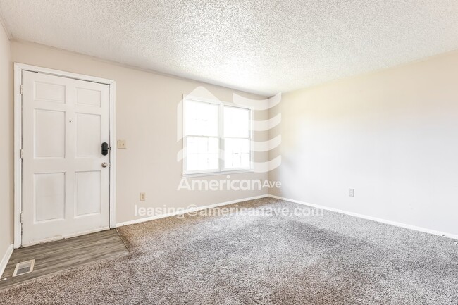 Photo - 308 Marion Ave