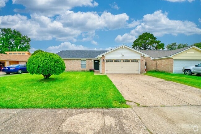 Building Photo - 1323 Oakengates Dr Rental