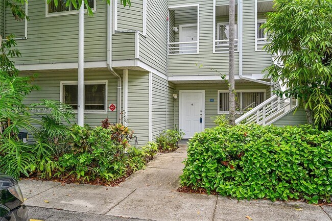 Building Photo - 3453 NW 44th St Unit 107 Rental