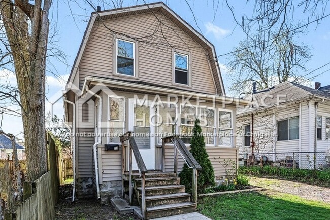 Photo - 730 Johnson Ave