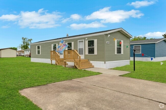 Building Photo - 5075 Canterbury Ave Rental
