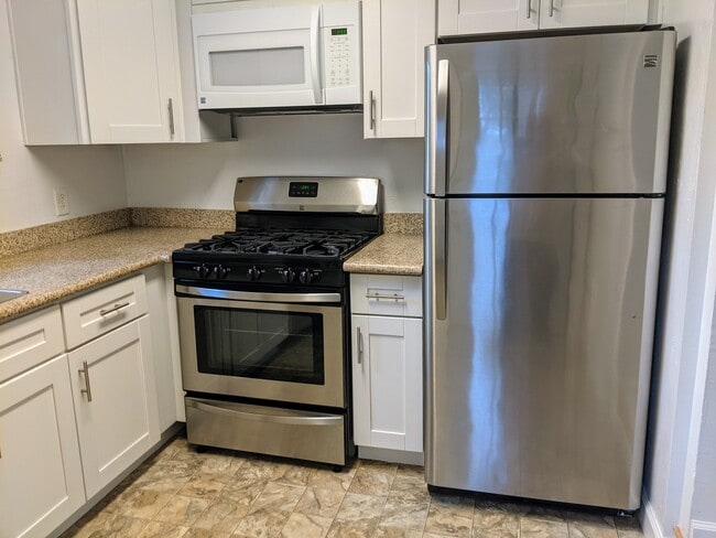 Photo - 16403 Kennedy Rd Unit ADU