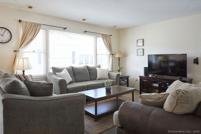 Photo - 1129 Ocean Ave