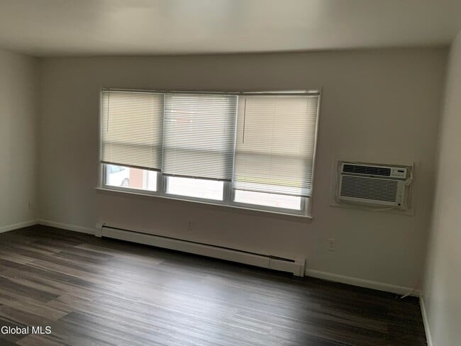 Photo - 11-21-21 Ashdown Rd Unit 15C