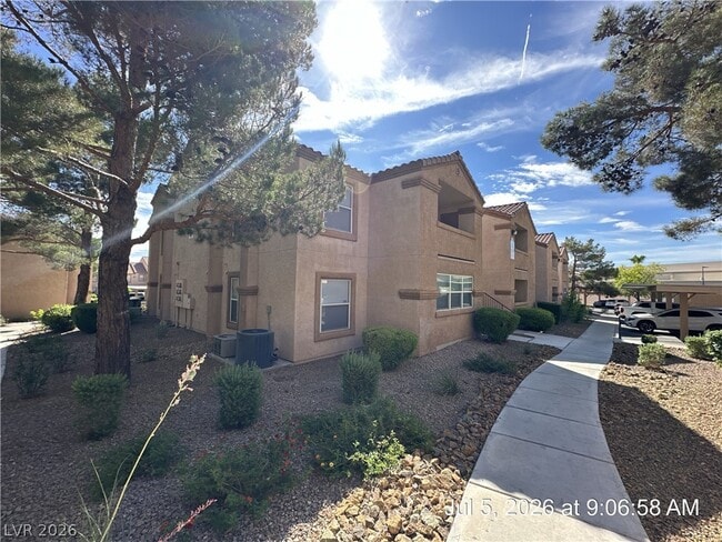 Photo - 1150 N Buffalo Dr Unidad 1090