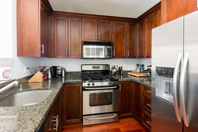 Photo - 88 Townsend St