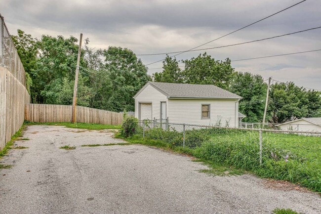 Photo - Charming Aksarben Gem