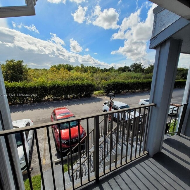 1051 Jefferson Dr Unit 1051H