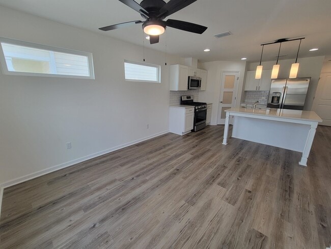 Photo - 1367 Landon Hills Dr