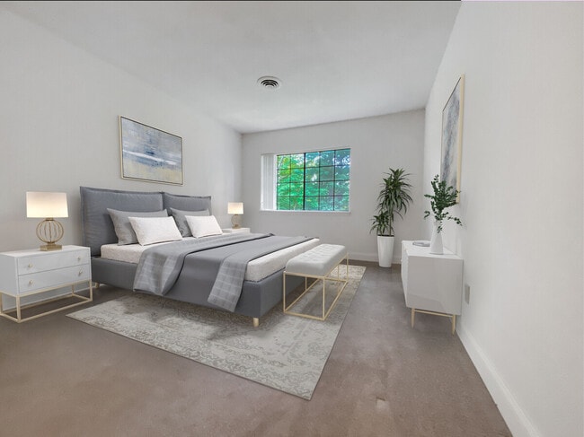 Photo - Crescent Village