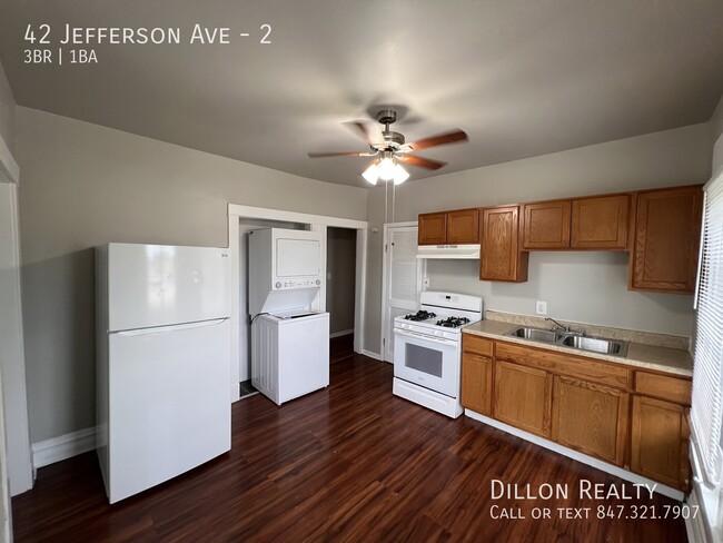 Photo - 42 Jefferson Ave Unit 2