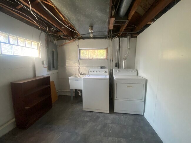 Photo - 313 Hudson St