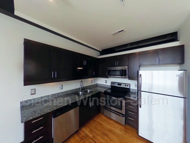 Photo - 101 E. Sixth St. Unidad 610
