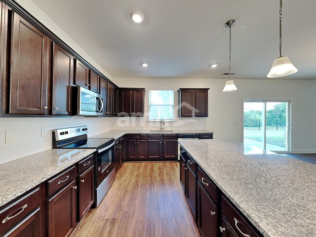 Photo - 1109 Ashlyn Ct