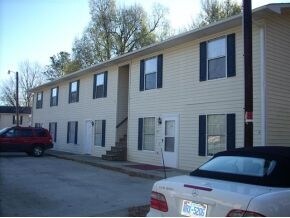 Photo - 119 N Ireland St