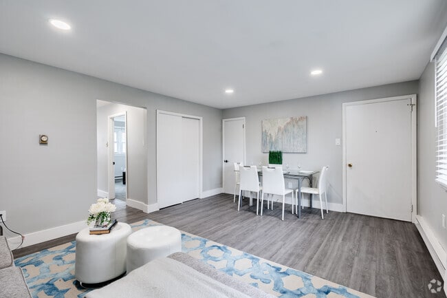 1BR, 1BA