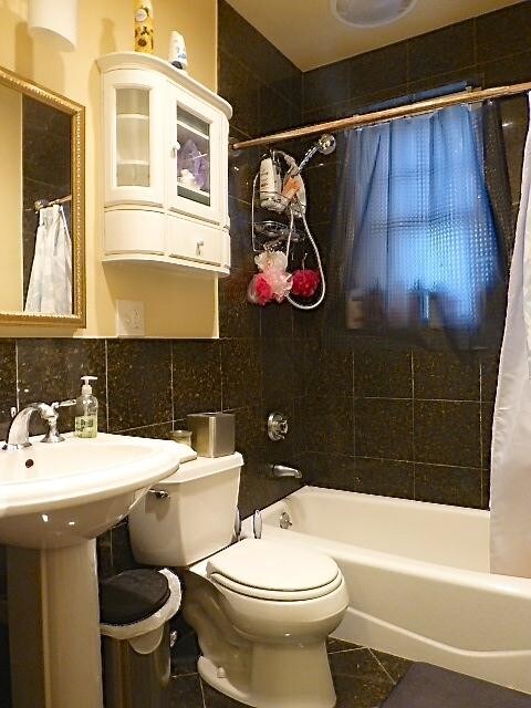 Photo - 174 Winthrop Rd Unidad 2