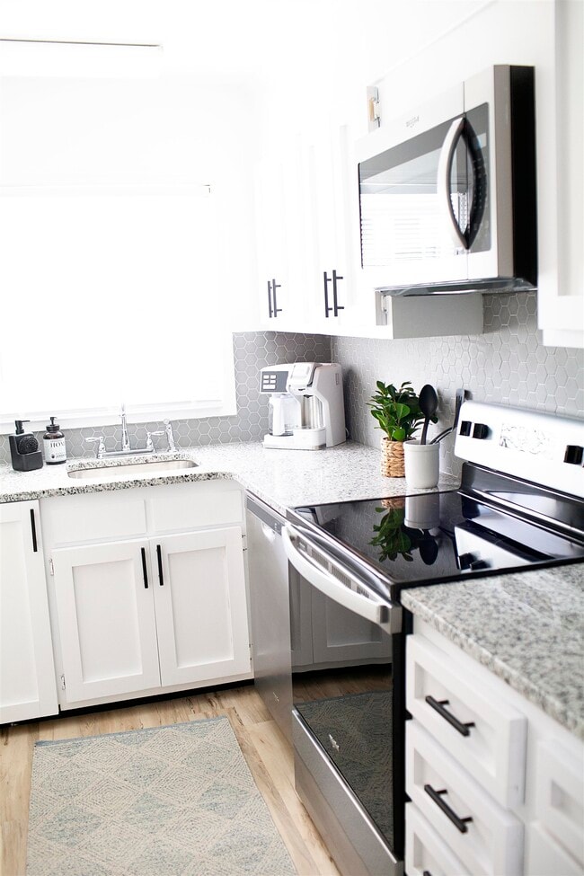 Photo - 4505 N Kings Hwy