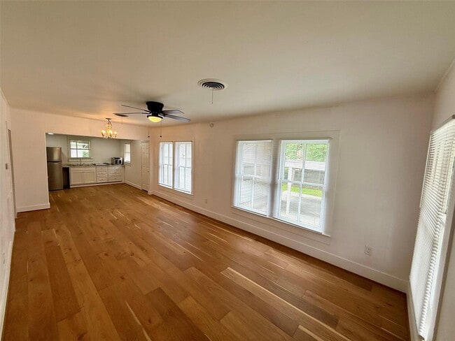 Photo - 2727 Old Houston Rd