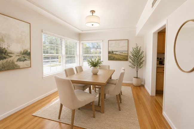 Photo - LARGE 4 Bedroom Home on Mesita! (Enclosed Back Yard!!)