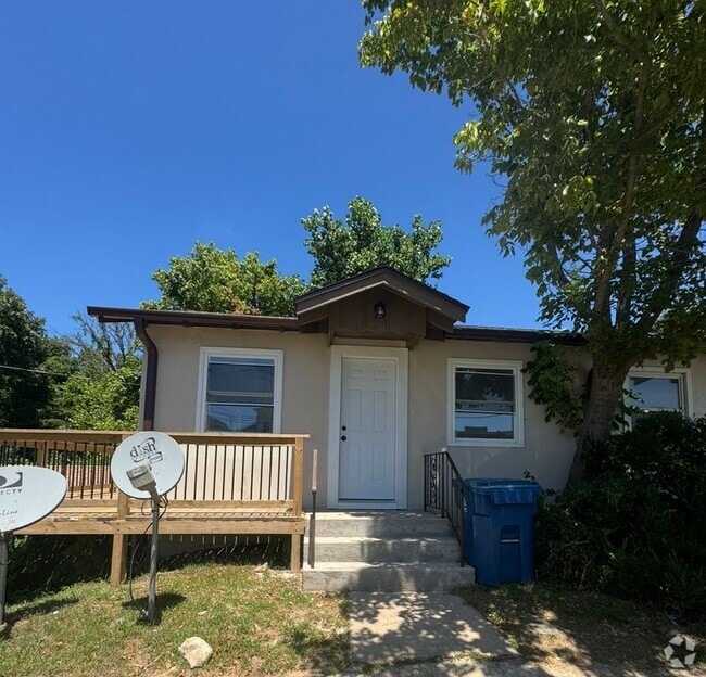 Building Photo - 271 Shadowrock Dr Rental