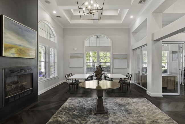 Photo - Courtney Station Apartments