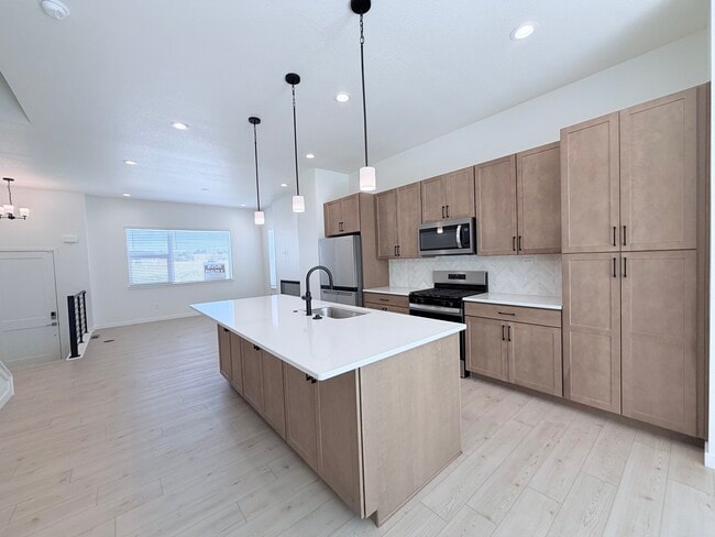 Photo - 4050 Ascend Grv