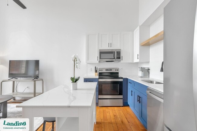 Photo - 31 Victor St Unit 235.1406450