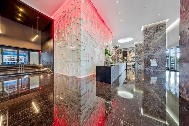 Photo - 1800 S Ocean Dr Unidad 3607