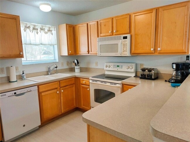 Photo - 1240 Pageland Way