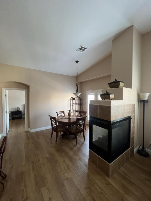 Photo - 8785 Traveling Breeze Ave