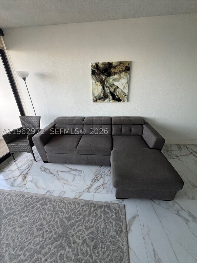 3505 S Ocean Dr Unit 1004