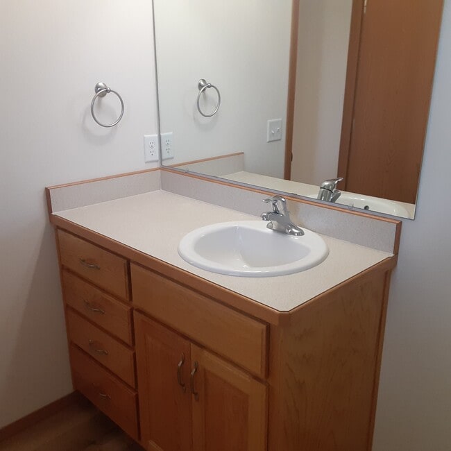 Photo - 325 S Casa Grande Ave