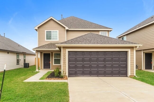 Building Photo - 13457 Musky Dr
