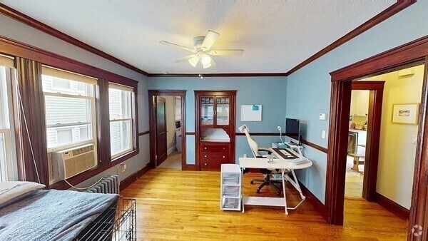 Building Photo - 12 Homer St Unit #1