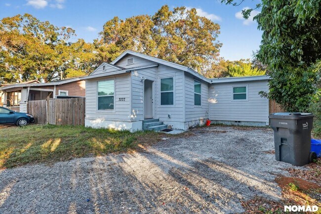 Photo - 3227 70th Ave N