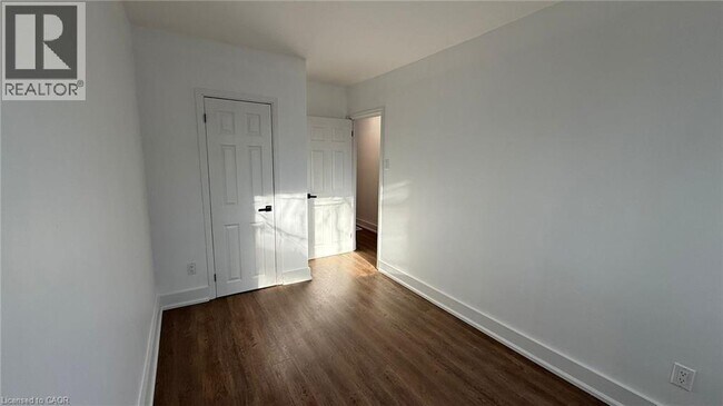 Photo - 88 Longford Dr