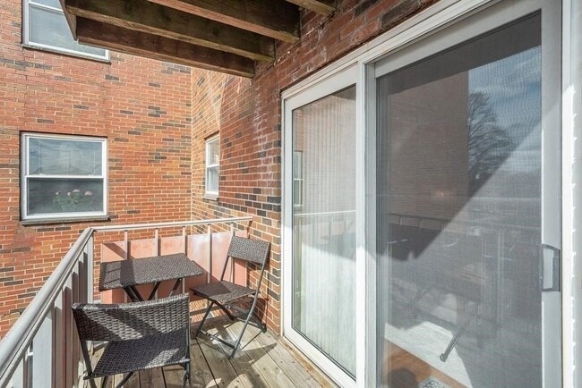 Photo - 100 Summer St Unit 2-3