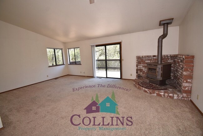 Photo - 20468 Chaparral Cir