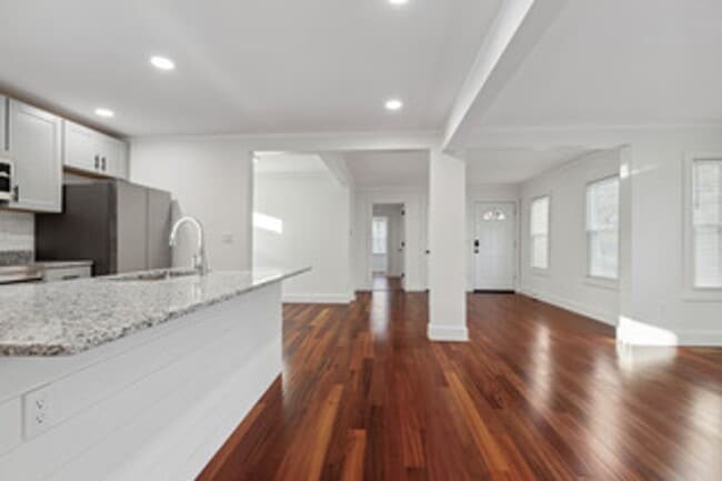 415 Herkimer St Unit 415 Herkimer St Apt 1