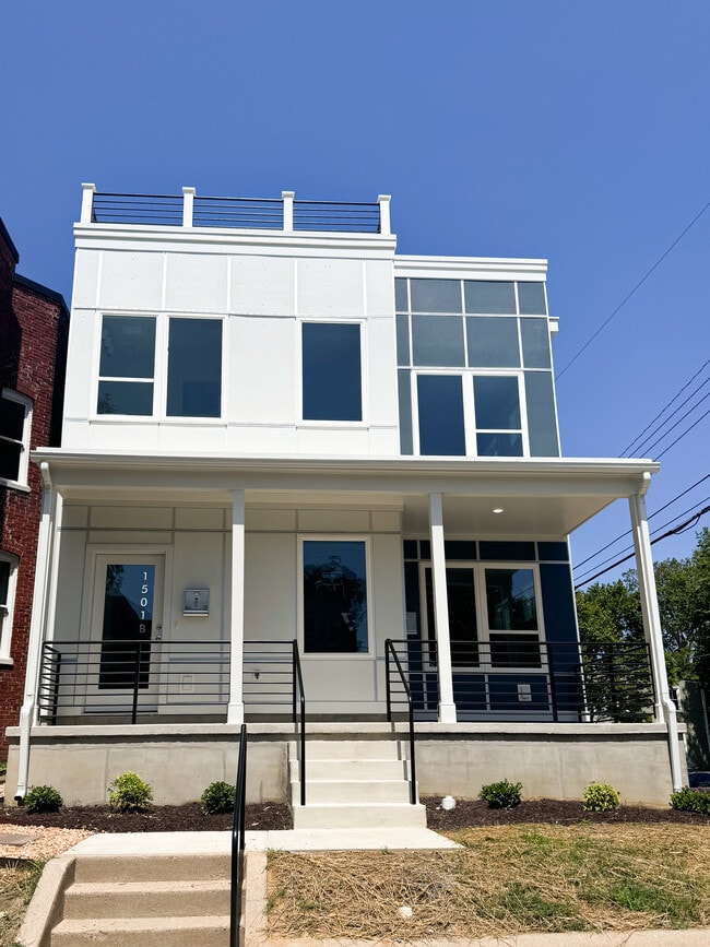 Building Photo - 1501 Porter St Unit B