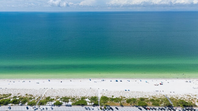 Photo - 113-112 12th Ave