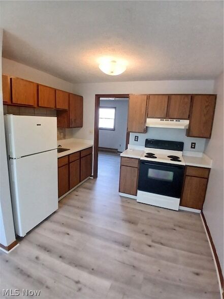 Photo - 31 Elm St Unit B3