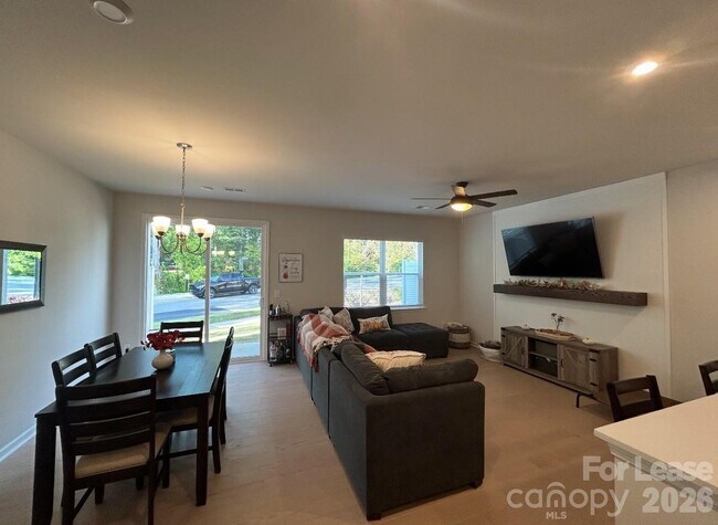 Photo - 6021 Caprera Wy