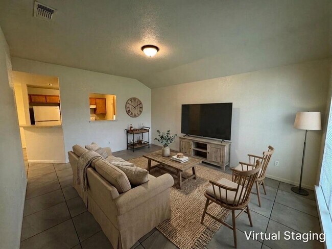 Building Photo - 2609 Vernice Loop